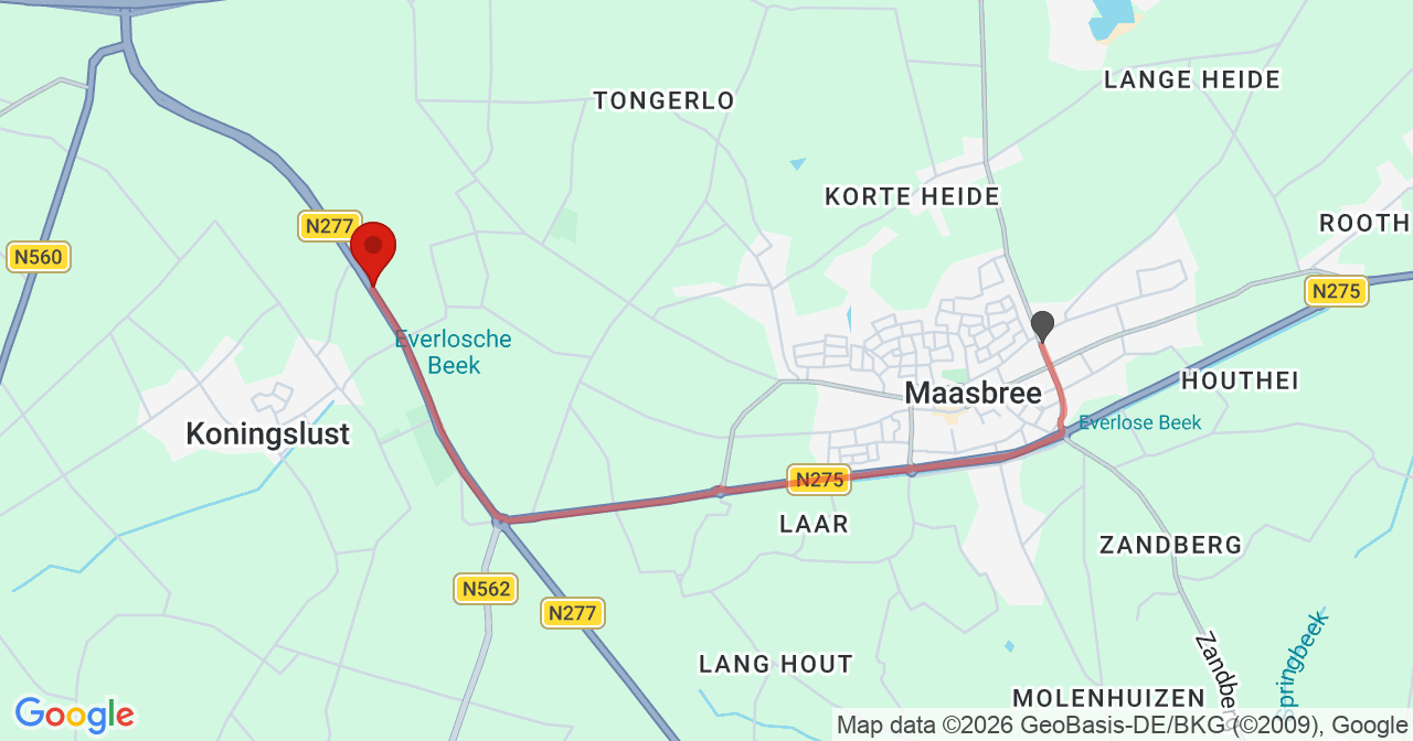 Kaart van het incident in Maasbree met de aanrijroutes van de gealarmeerde eenheden