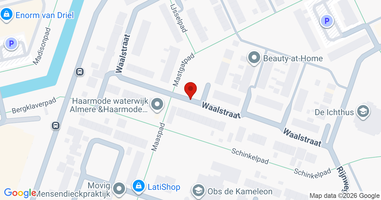Kaart van het incident in Almere met de aanrijroutes van de gealarmeerde eenheden