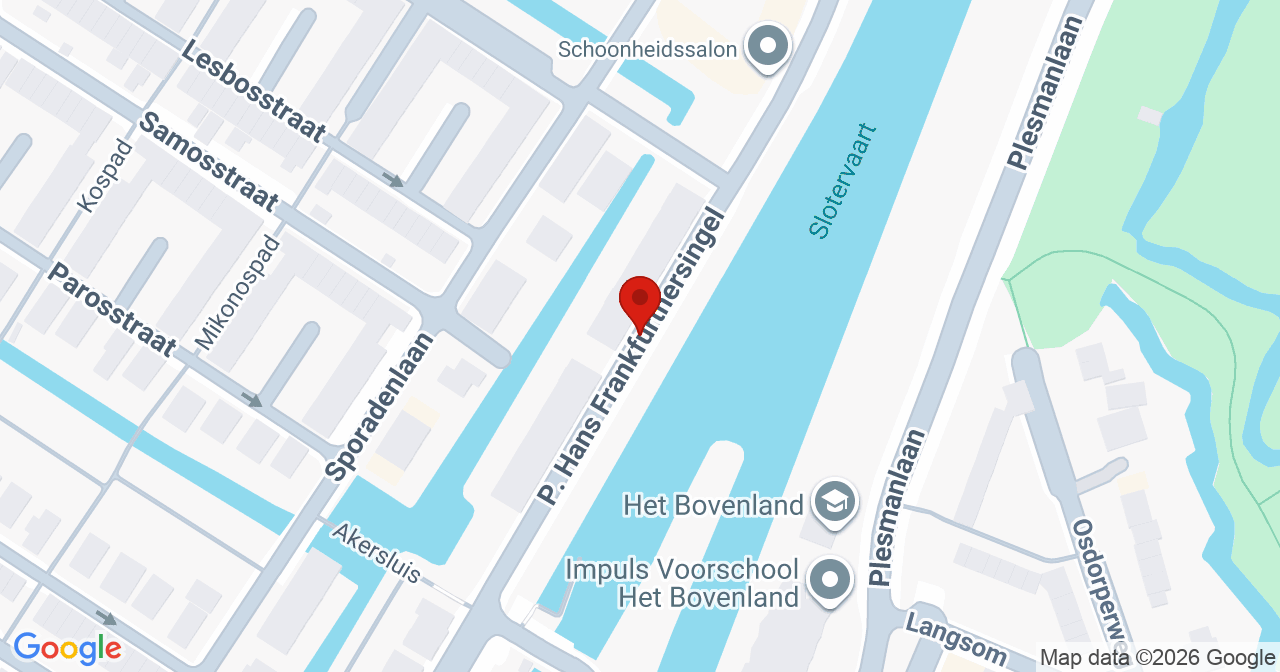 Kaart van het incident in Amsterdam met de aanrijroutes van de gealarmeerde eenheden