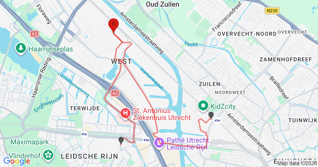 Kaart van het incident in Utrecht met de aanrijroutes van de gealarmeerde eenheden