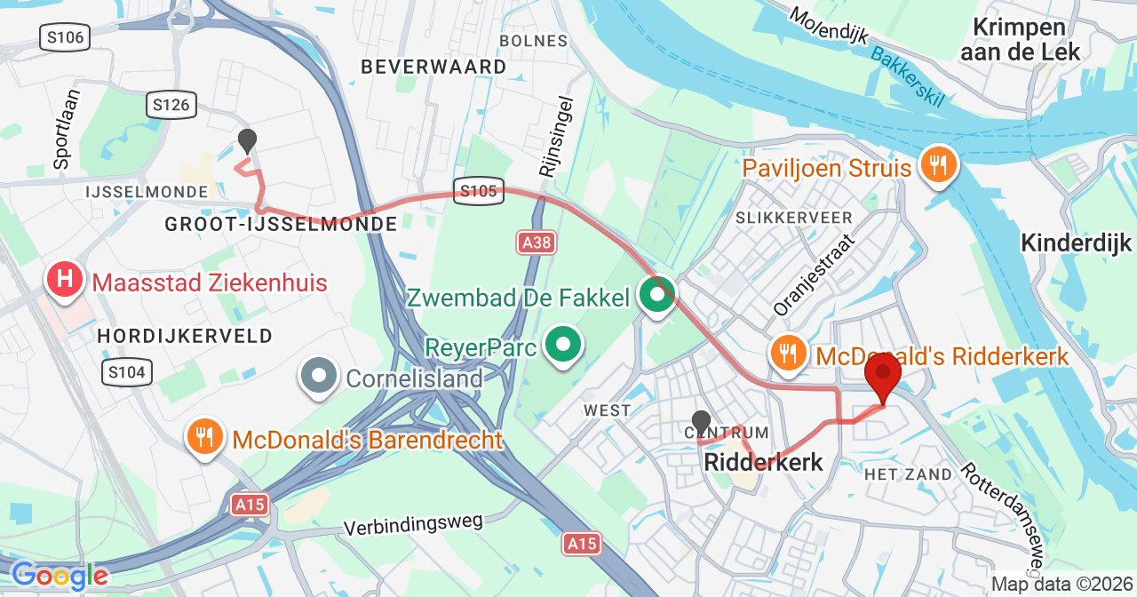 Kaart van het incident in Ridderkerk met de aanrijroutes van de gealarmeerde eenheden