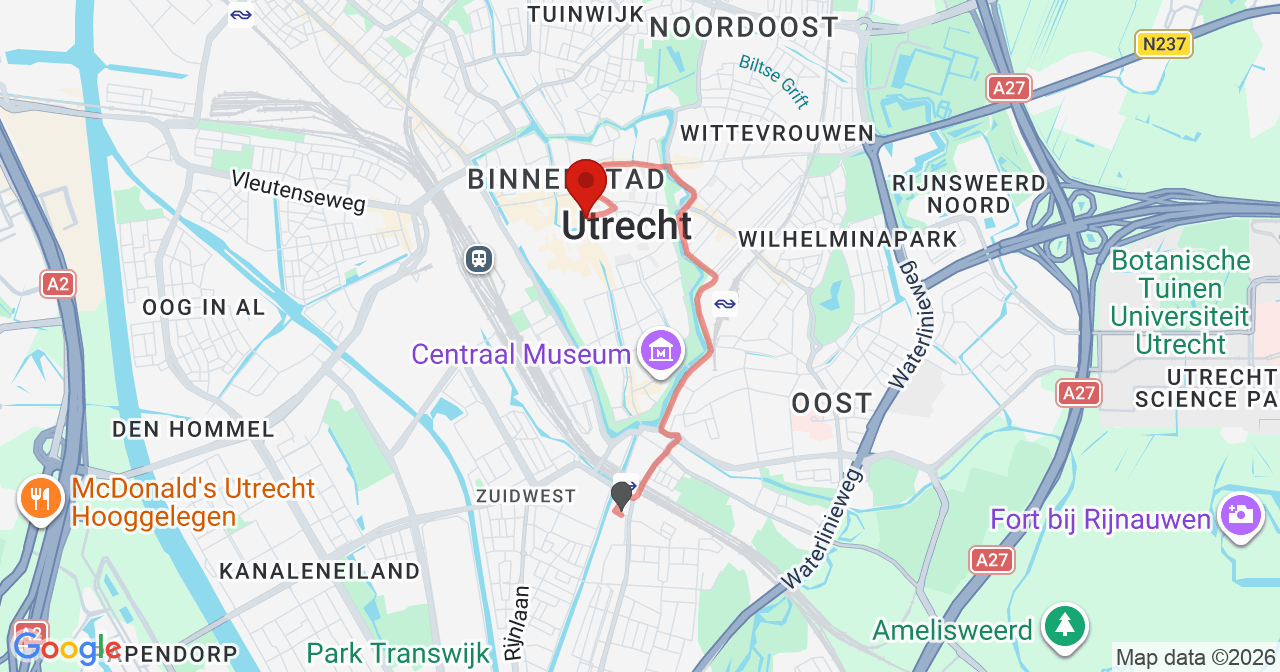 Kaart van het incident in Utrecht met de aanrijroutes van de gealarmeerde eenheden