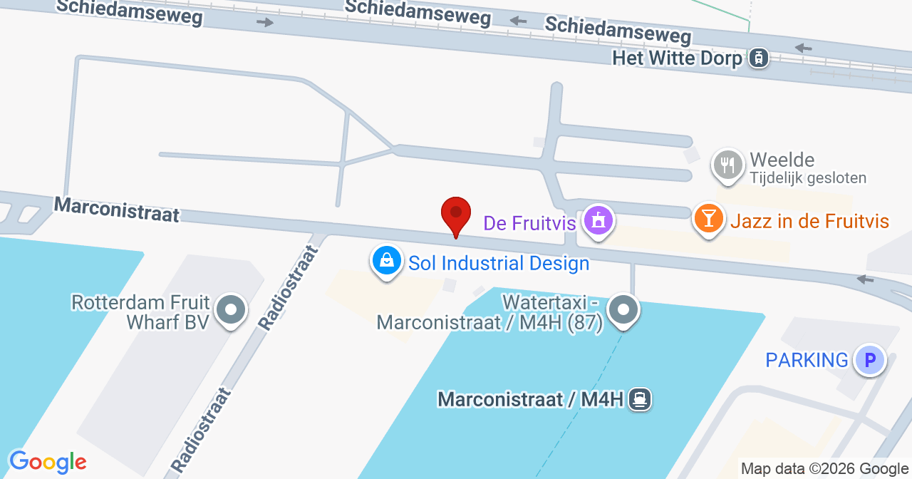 Kaart van het incident in Rotterdam met de aanrijroutes van de gealarmeerde eenheden