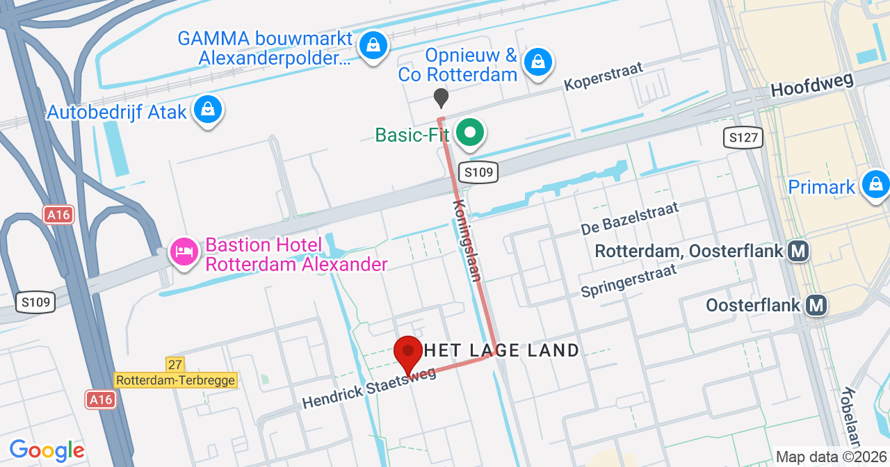Kaart van het incident in Rotterdam met de aanrijroutes van de gealarmeerde eenheden