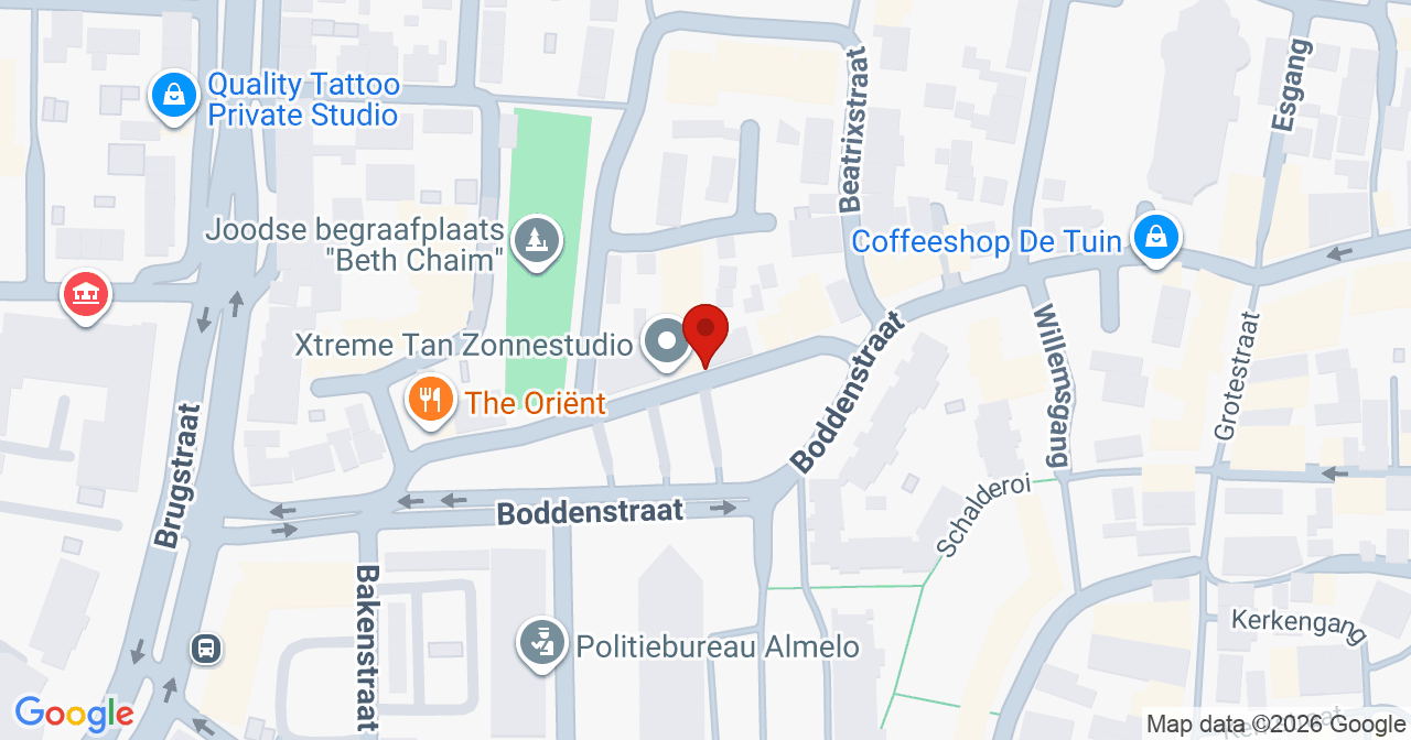 Kaart van het incident in Almelo met de aanrijroutes van de gealarmeerde eenheden
