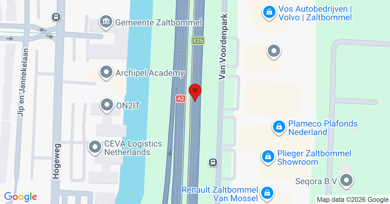 Kaart van het incident in Zaltbommel met de aanrijroutes van de gealarmeerde eenheden