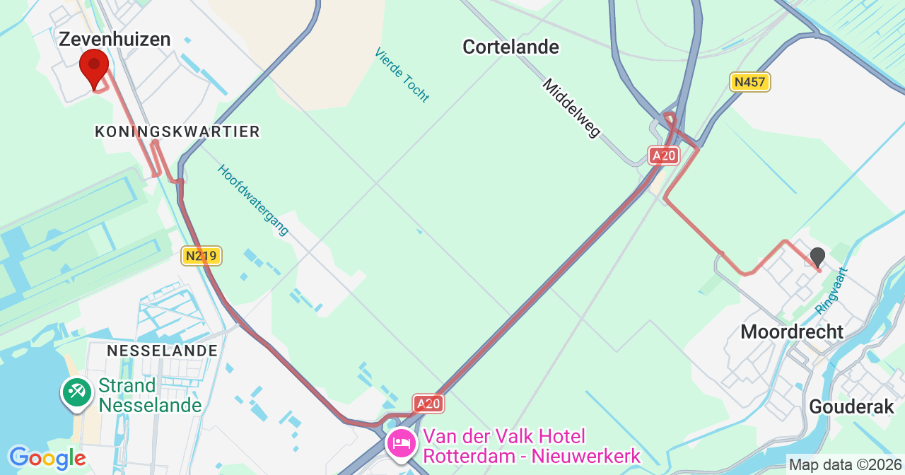 Kaart van het incident in Zevenhuizen ZH met de aanrijroutes van de gealarmeerde eenheden