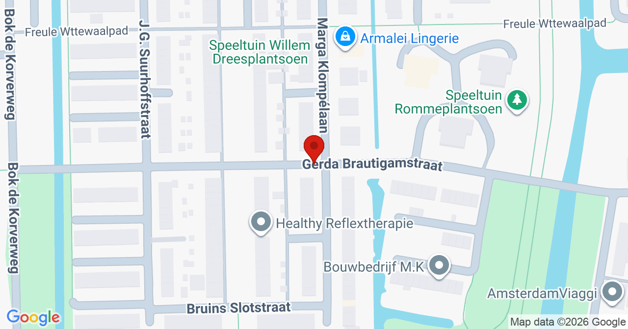 Kaart van het incident in Amsterdam met de aanrijroutes van de gealarmeerde eenheden