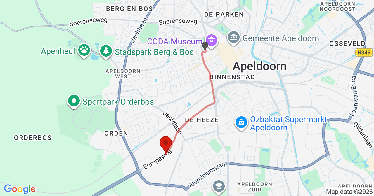 Kaart van het incident in Apeldoorn met de aanrijroutes van de gealarmeerde eenheden
