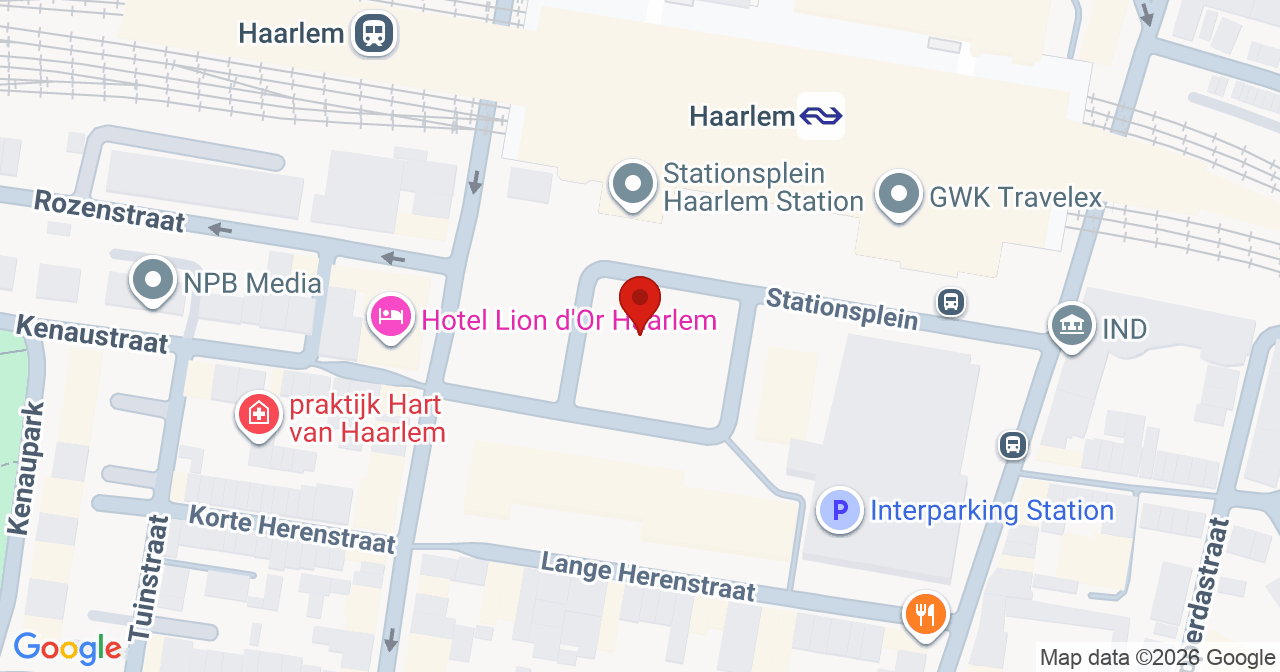 Kaart van het incident in Haarlem met de aanrijroutes van de gealarmeerde eenheden