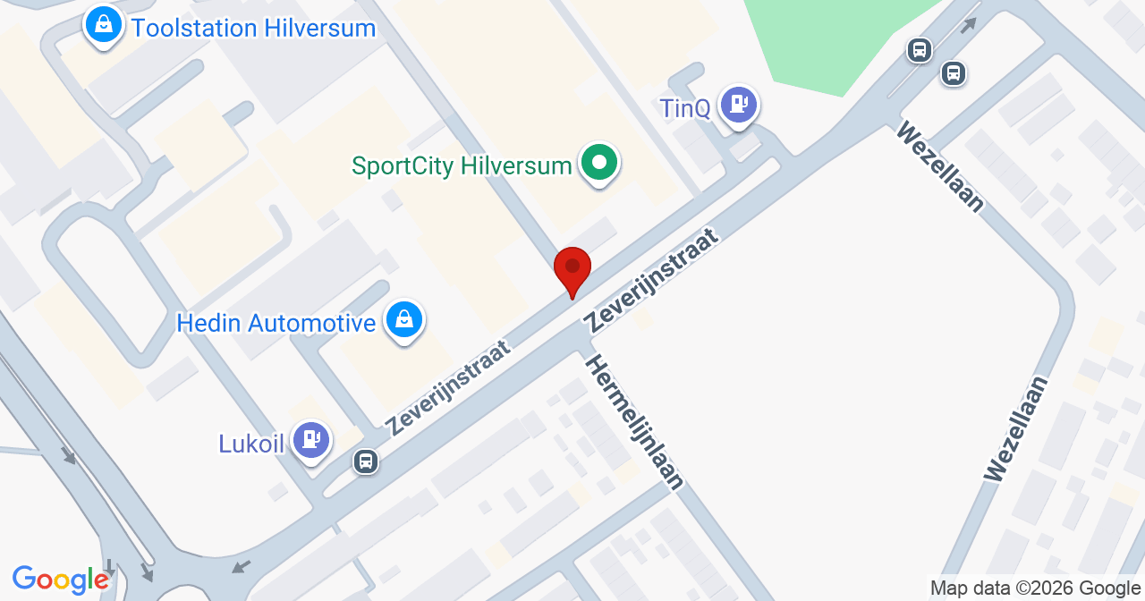 Kaart van het incident in Hilversum met de aanrijroutes van de gealarmeerde eenheden