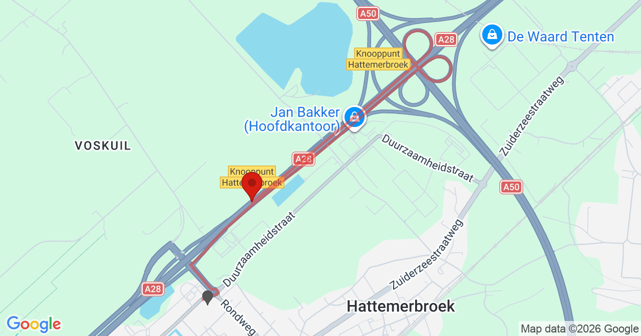 Kaart van het incident in Hattemerbroek met de aanrijroutes van de gealarmeerde eenheden