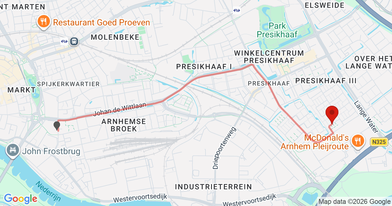 Kaart van het incident in Arnhem met de aanrijroutes van de gealarmeerde eenheden