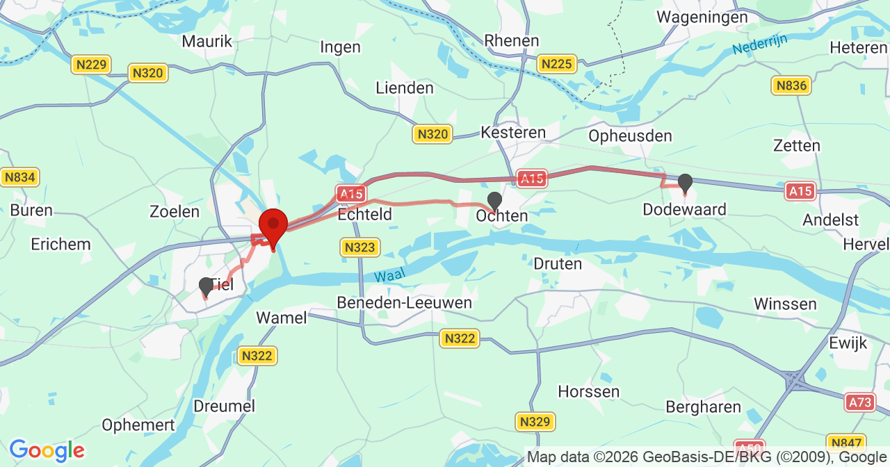 Kaart van het incident in Tiel met de aanrijroutes van de gealarmeerde eenheden
