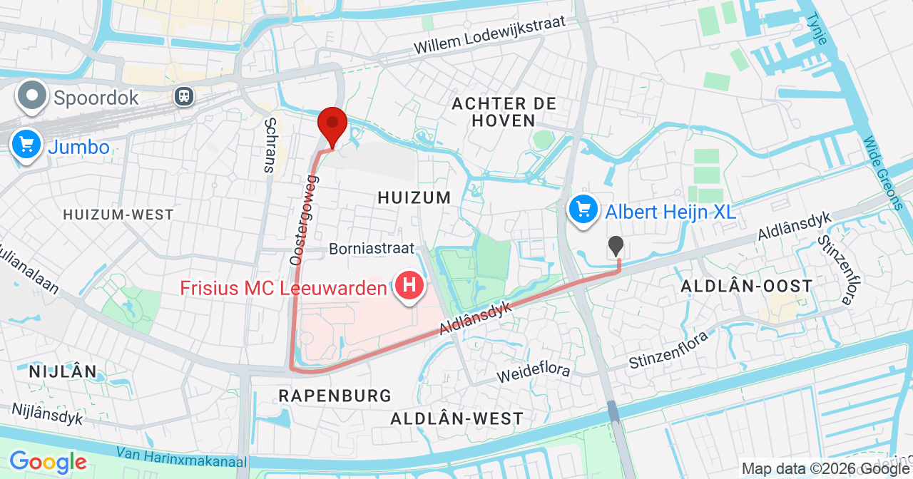 Kaart van het incident in Leeuwarden met de aanrijroutes van de gealarmeerde eenheden