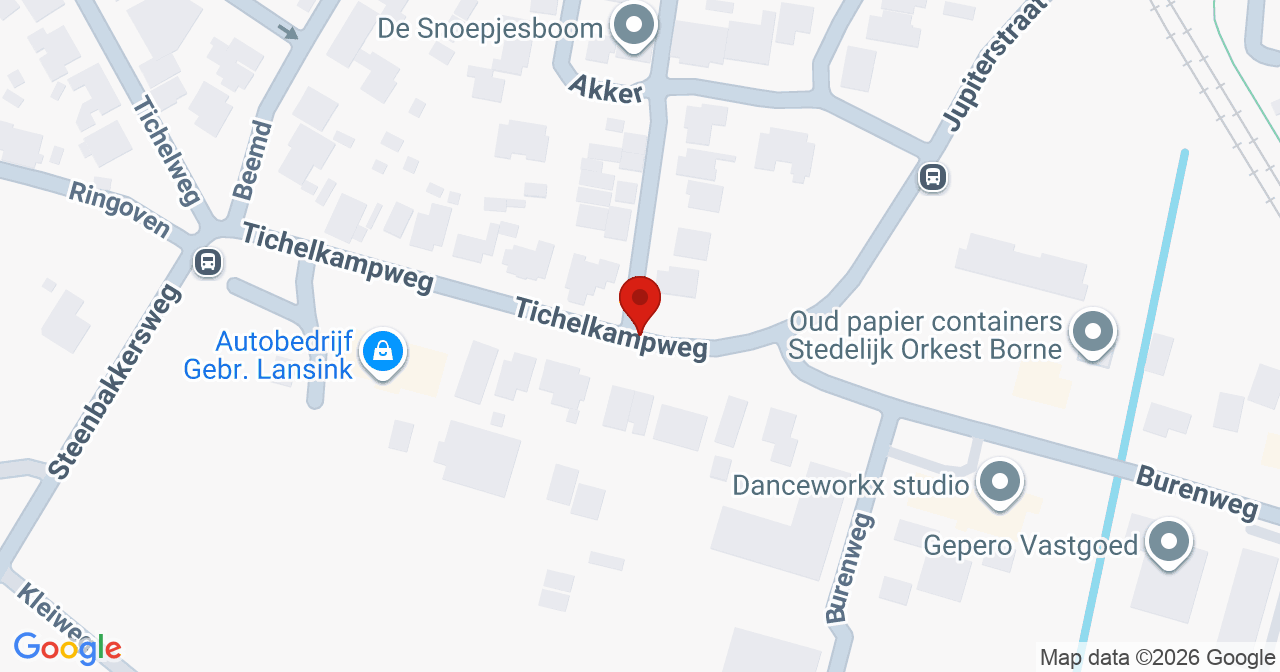Kaart van het incident in Borne met de aanrijroutes van de gealarmeerde eenheden