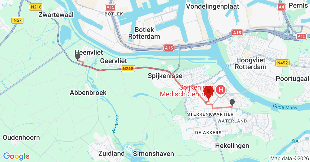 Kaart van het incident in Spijkenisse met de aanrijroutes van de gealarmeerde eenheden