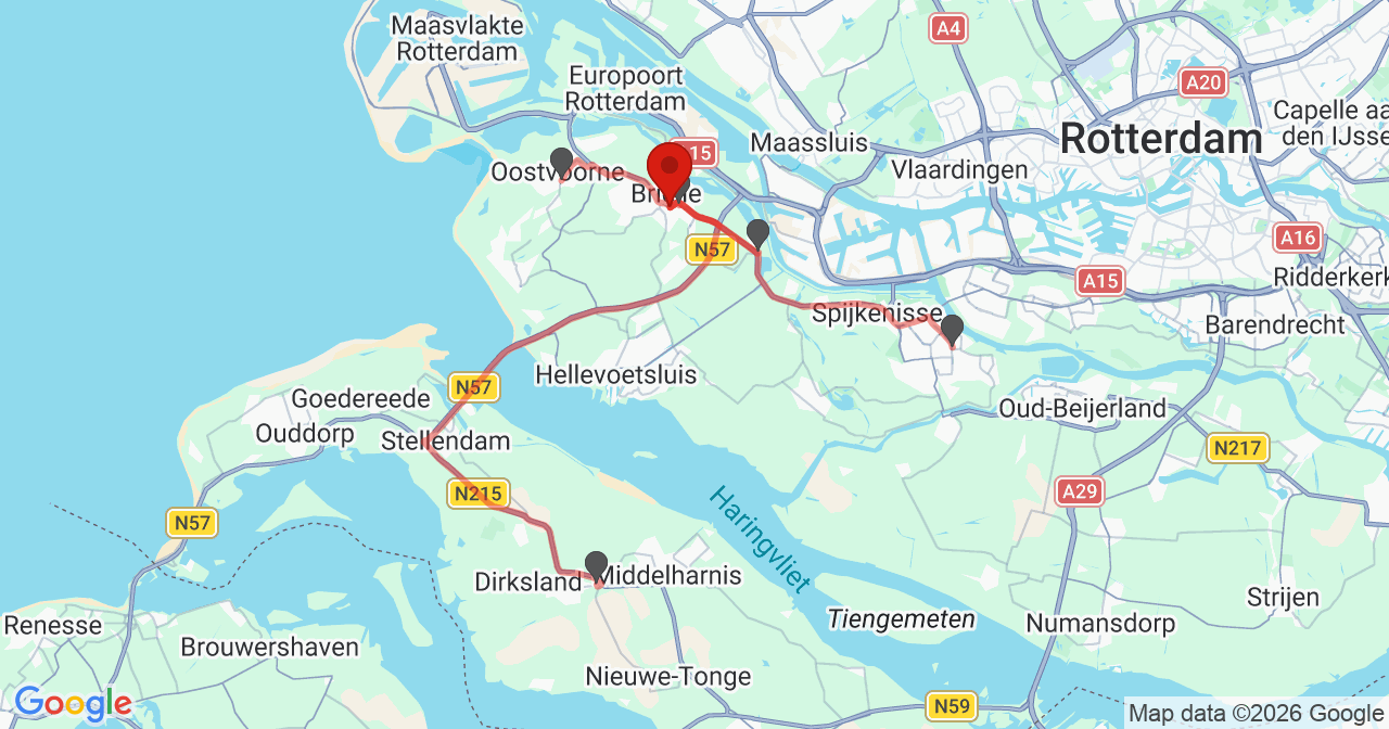 Kaart van het incident in Brielle met de aanrijroutes van de gealarmeerde eenheden