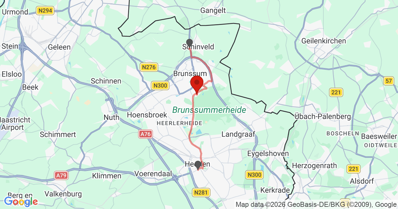 Kaart van het incident in Brunssum met de aanrijroutes van de gealarmeerde eenheden