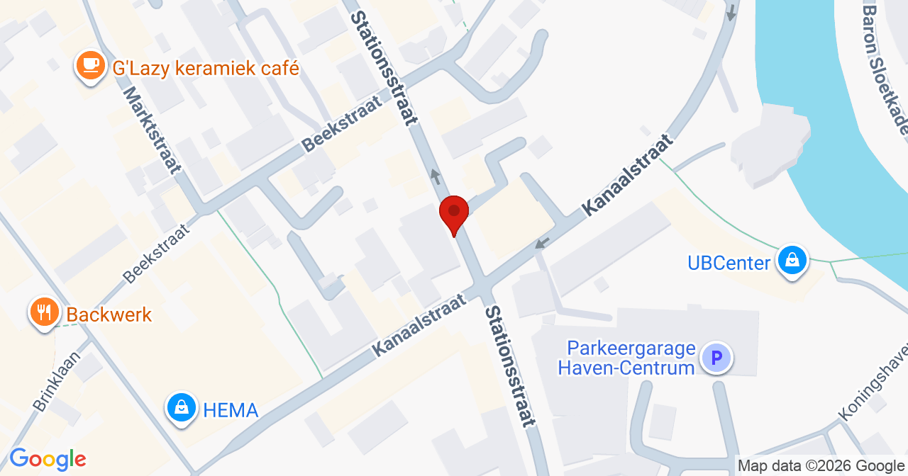 Kaart van het incident in Apeldoorn met de aanrijroutes van de gealarmeerde eenheden