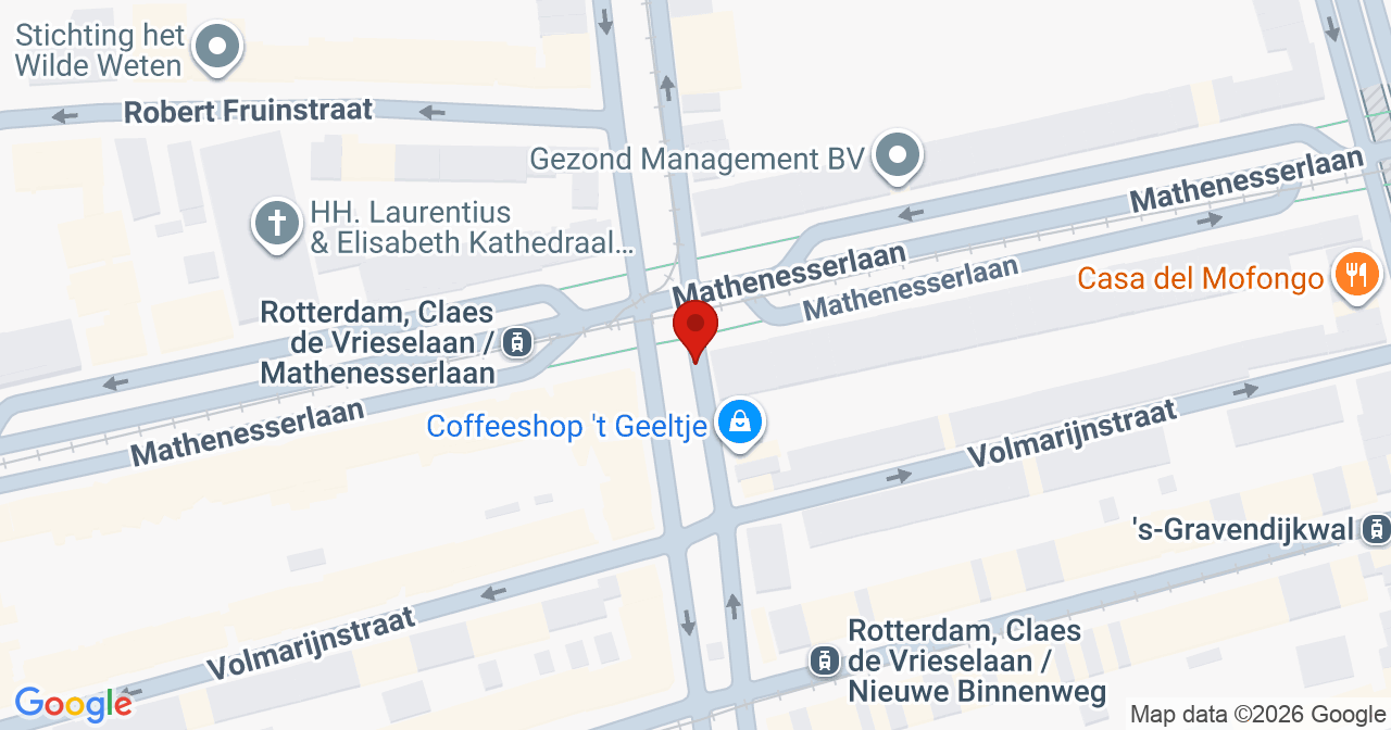Kaart van het incident in Rotterdam met berekende routes vanaf gealarmeerde posten