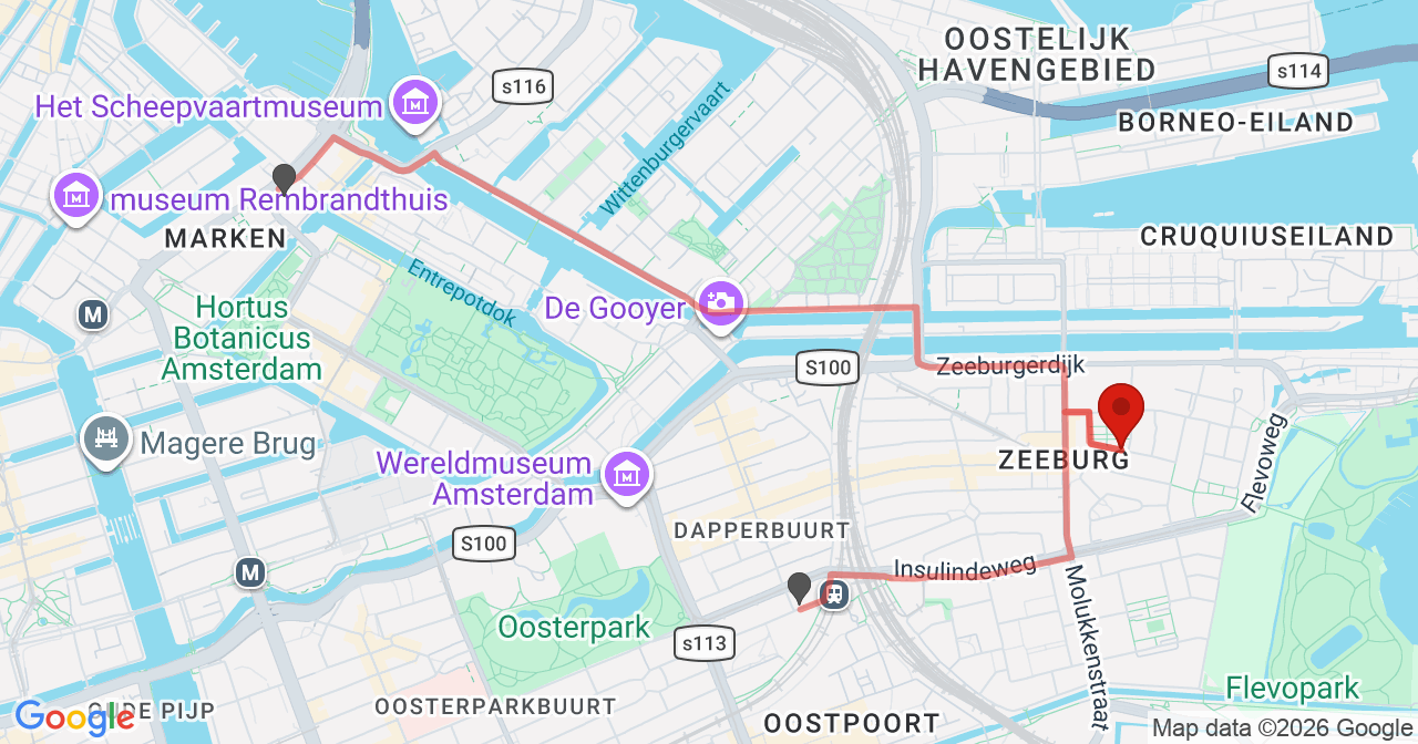 Kaart van het incident in Amsterdam met de aanrijroutes van de gealarmeerde eenheden