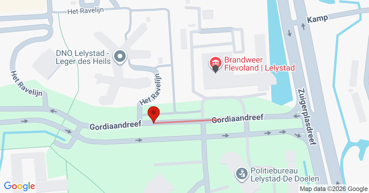 Kaart van het incident in Lelystad met berekende routes vanaf gealarmeerde posten