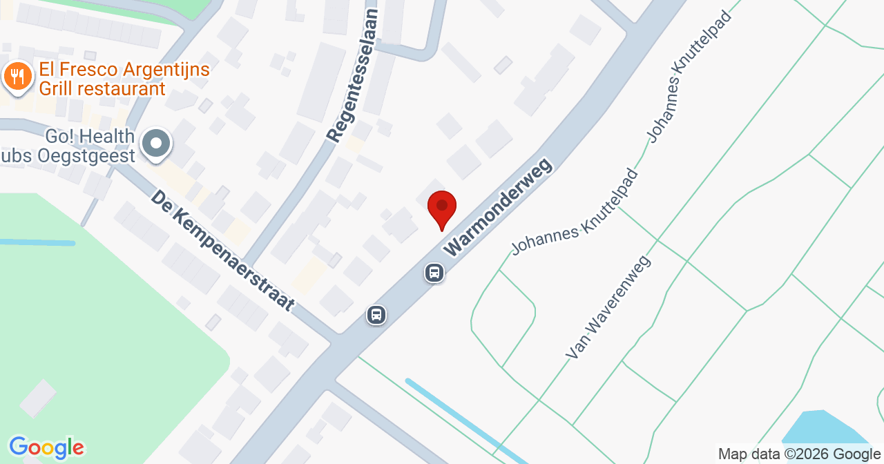 Kaart van het incident in Oegstgeest met berekende routes vanaf gealarmeerde posten