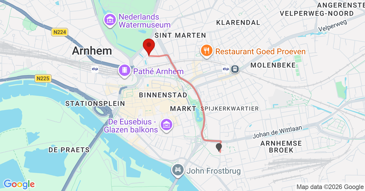 Kaart van het incident in Arnhem met berekende routes vanaf gealarmeerde posten