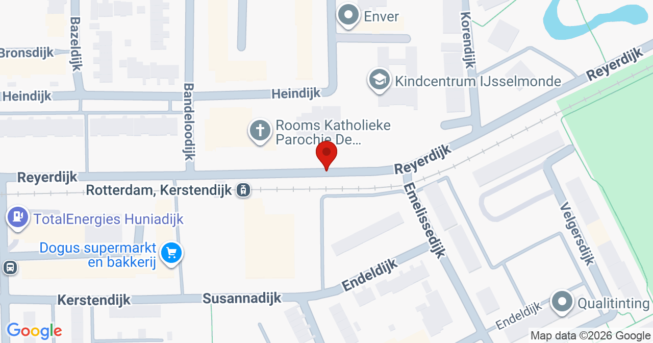 Kaart van het incident in Rotterdam met berekende routes vanaf gealarmeerde posten