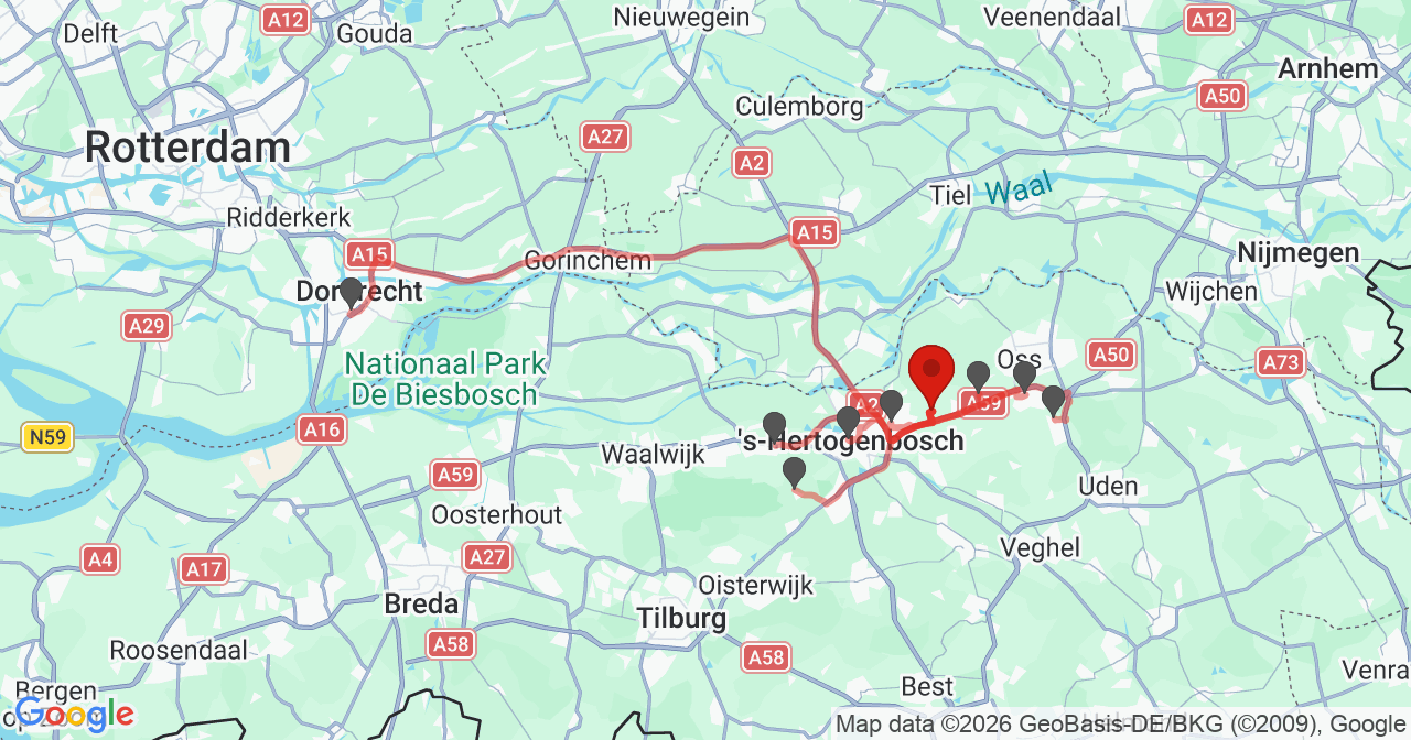 Kaart van het incident in Rosmalen met de aanrijroutes van de gealarmeerde eenheden