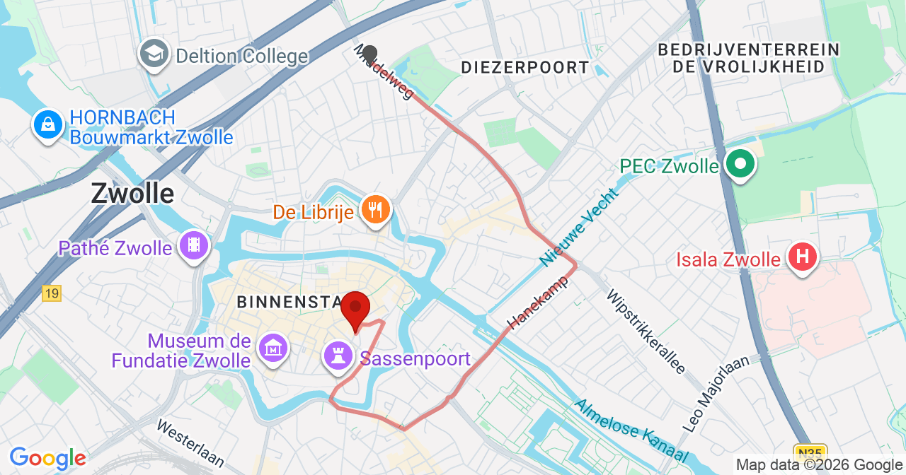 Kaart van het incident in Zwolle met berekende routes vanaf gealarmeerde posten