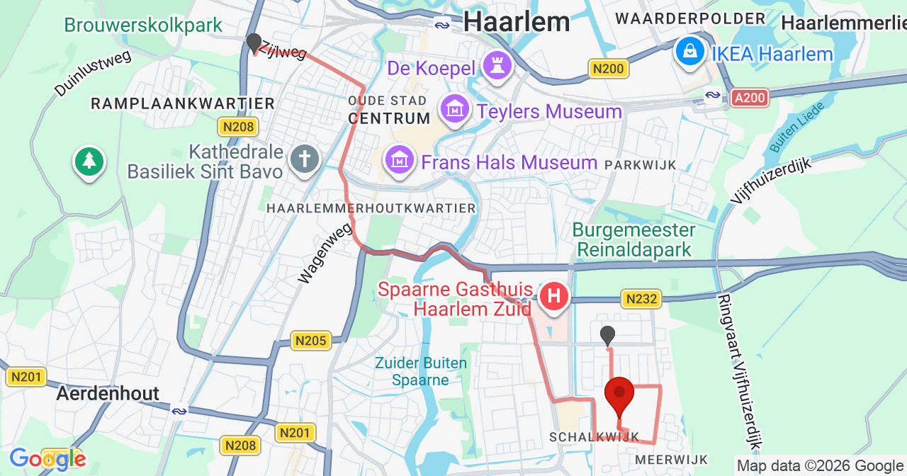 Kaart van het incident in Haarlem met berekende routes vanaf gealarmeerde posten