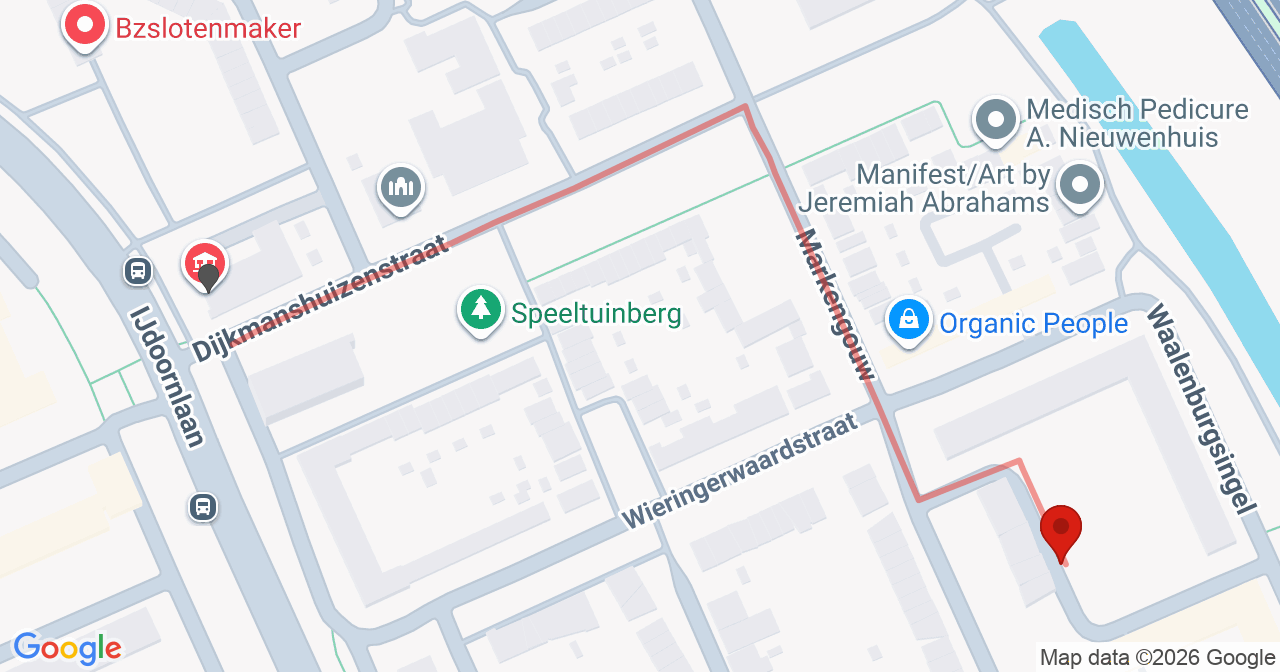 Kaart van het incident in Amsterdam met berekende routes vanaf gealarmeerde posten