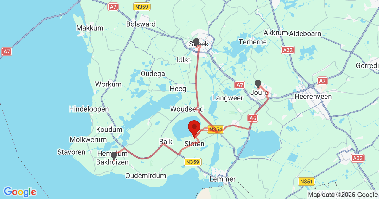 Kaart van het incident in Sloten met berekende routes vanaf gealarmeerde posten