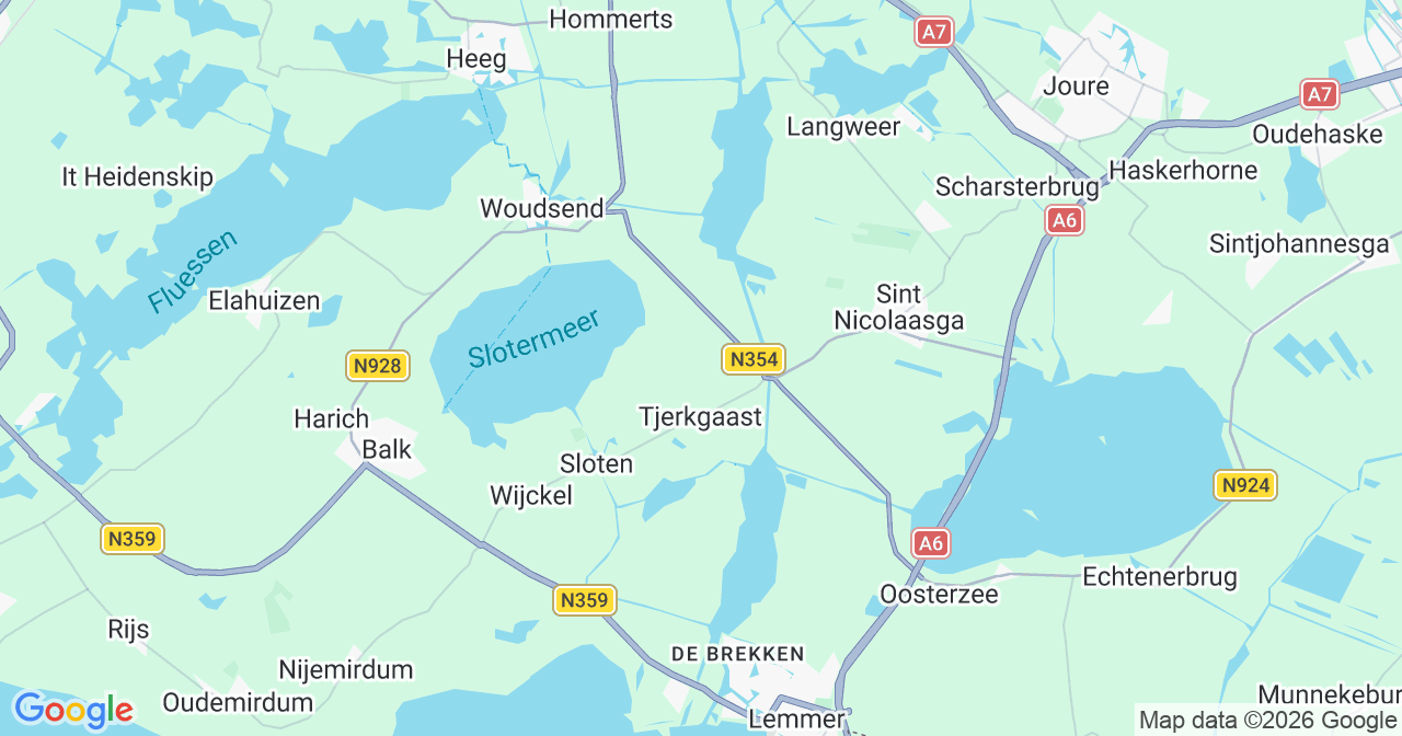 Kaart van het incident in Tjerkgaast met berekende routes vanaf gealarmeerde posten