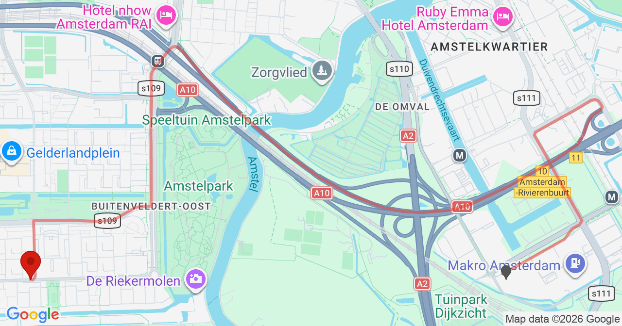 Kaart van het incident in Amsterdam met de aanrijroutes van de gealarmeerde eenheden