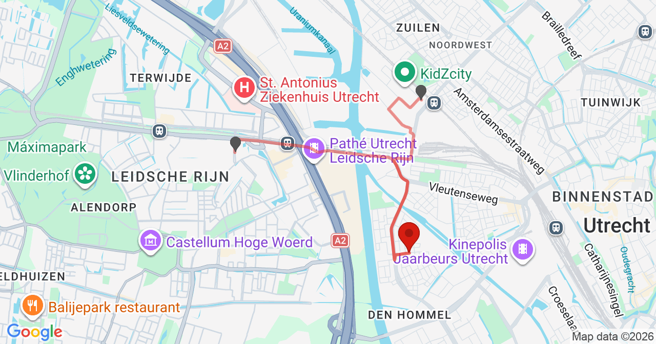 Kaart van het incident in Utrecht met de aanrijroutes van de gealarmeerde eenheden