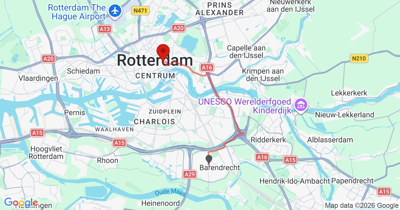 Kaart van het incident in Rotterdam met berekende routes vanaf gealarmeerde posten