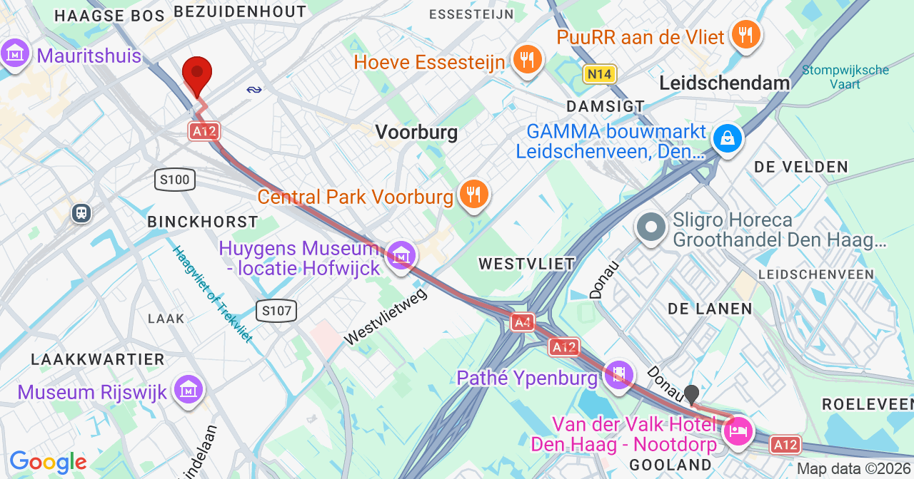 Kaart van het incident in 's-Gravenhage met berekende routes vanaf gealarmeerde posten