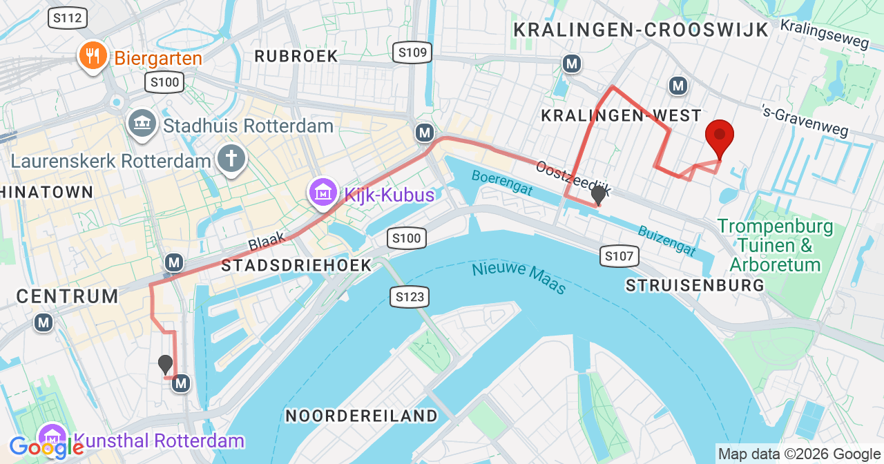 Kaart van het incident in Rotterdam met de aanrijroutes van de gealarmeerde eenheden