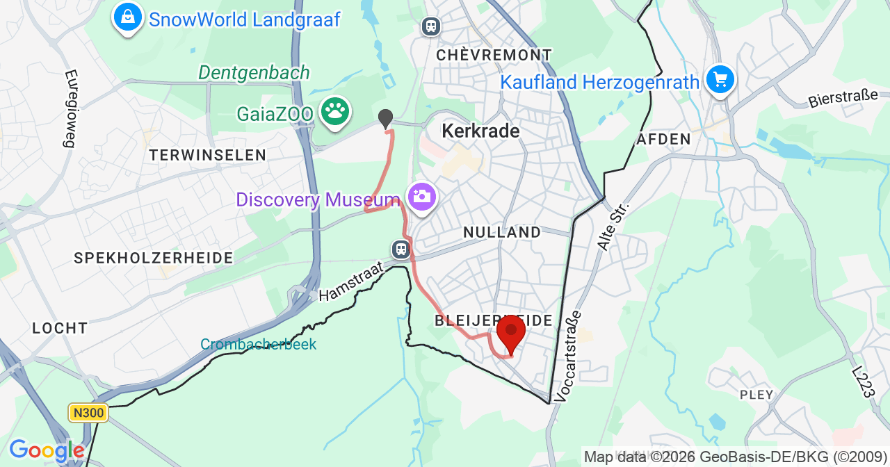 Kaart van het incident in Kerkrade met berekende routes vanaf gealarmeerde posten