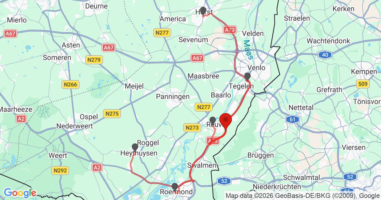 Kaart van het incident in Reuver met de aanrijroutes van de gealarmeerde eenheden