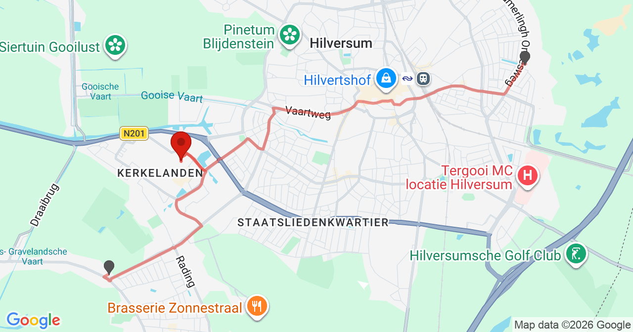 Kaart van het incident in Hilversum met berekende routes vanaf gealarmeerde posten