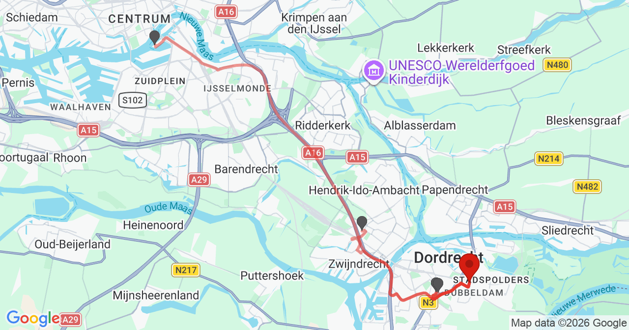 Kaart van het incident in Dordrecht met de aanrijroutes van de gealarmeerde eenheden