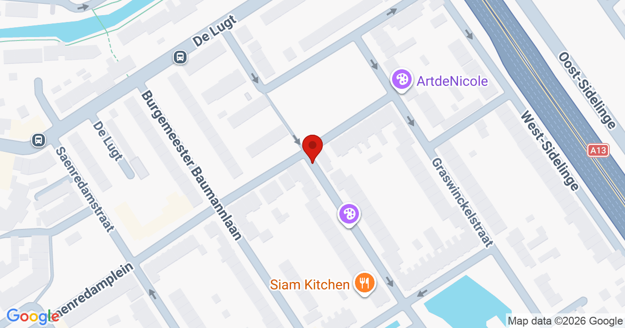 Kaart van het incident in Rotterdam met de aanrijroutes van de gealarmeerde eenheden