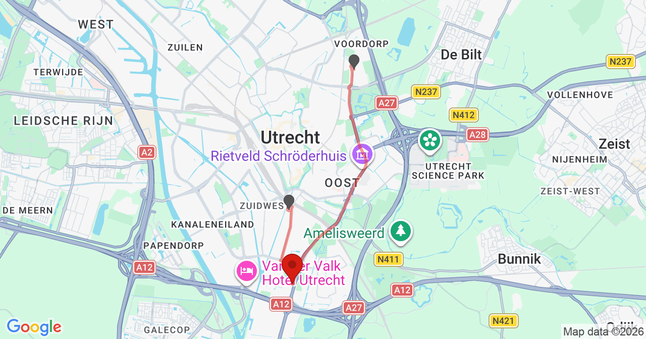 Kaart van het incident in Utrecht met de aanrijroutes van de gealarmeerde eenheden